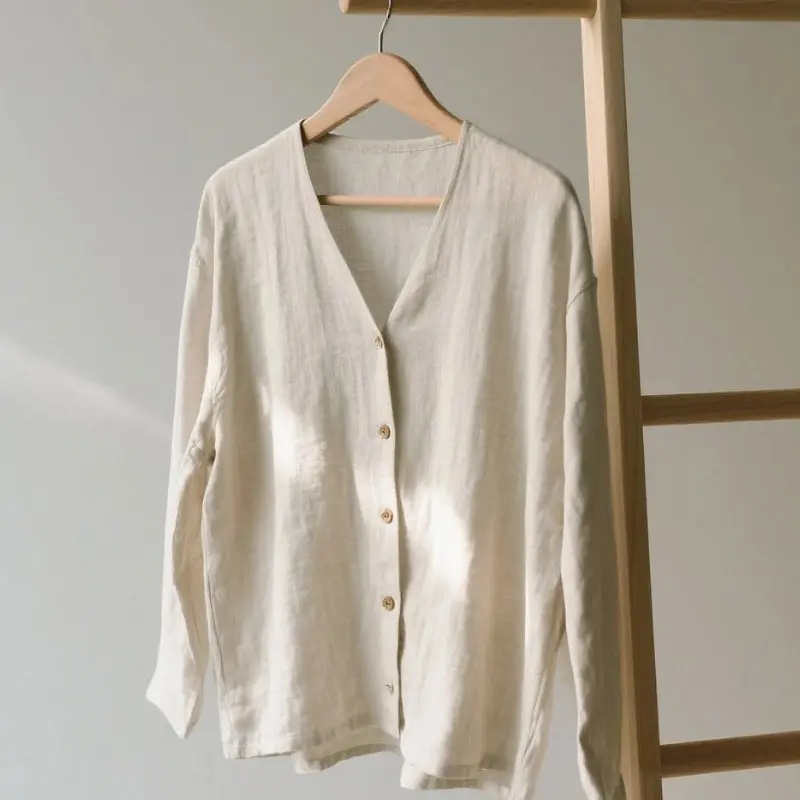 易穿脫前扣開襟衫